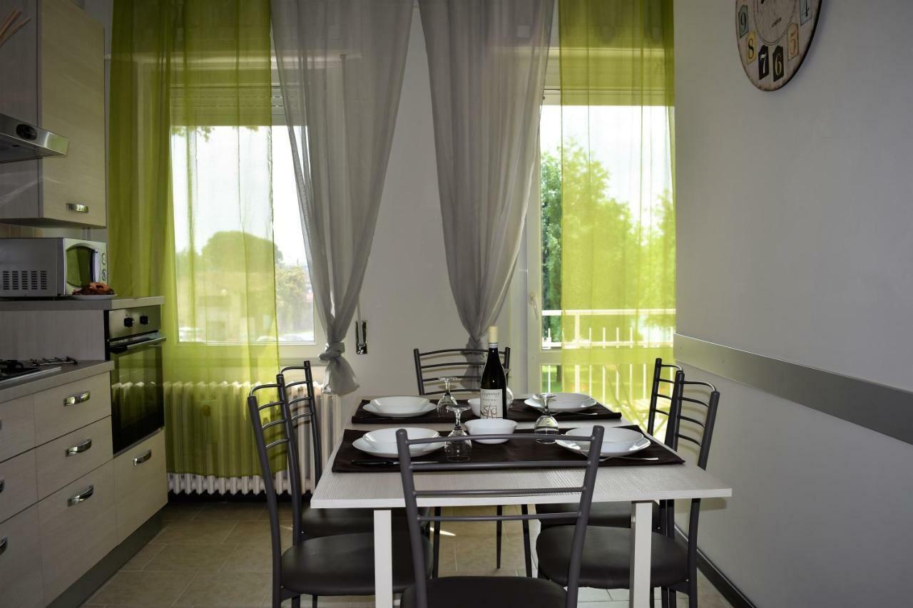 Lake Moments Peschiera del Garda Ngoại thất bức ảnh
